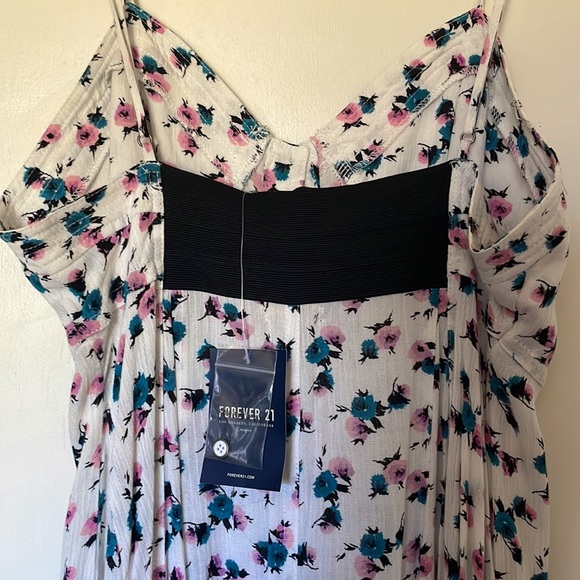 Women’s Forever 21 Floral Pink Flowers Button Summer Cami Mini Dress - size M - Picture 5 of 6